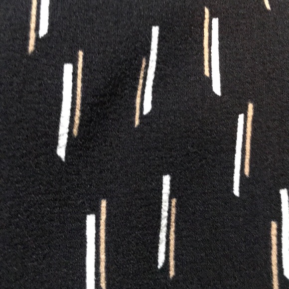 ANN TAYLOR black patterned skirt - Picture 5 of 7